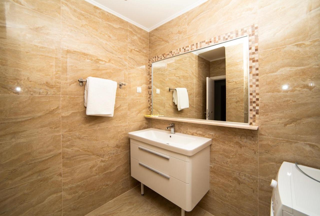 Apartment Aura Obala Budva